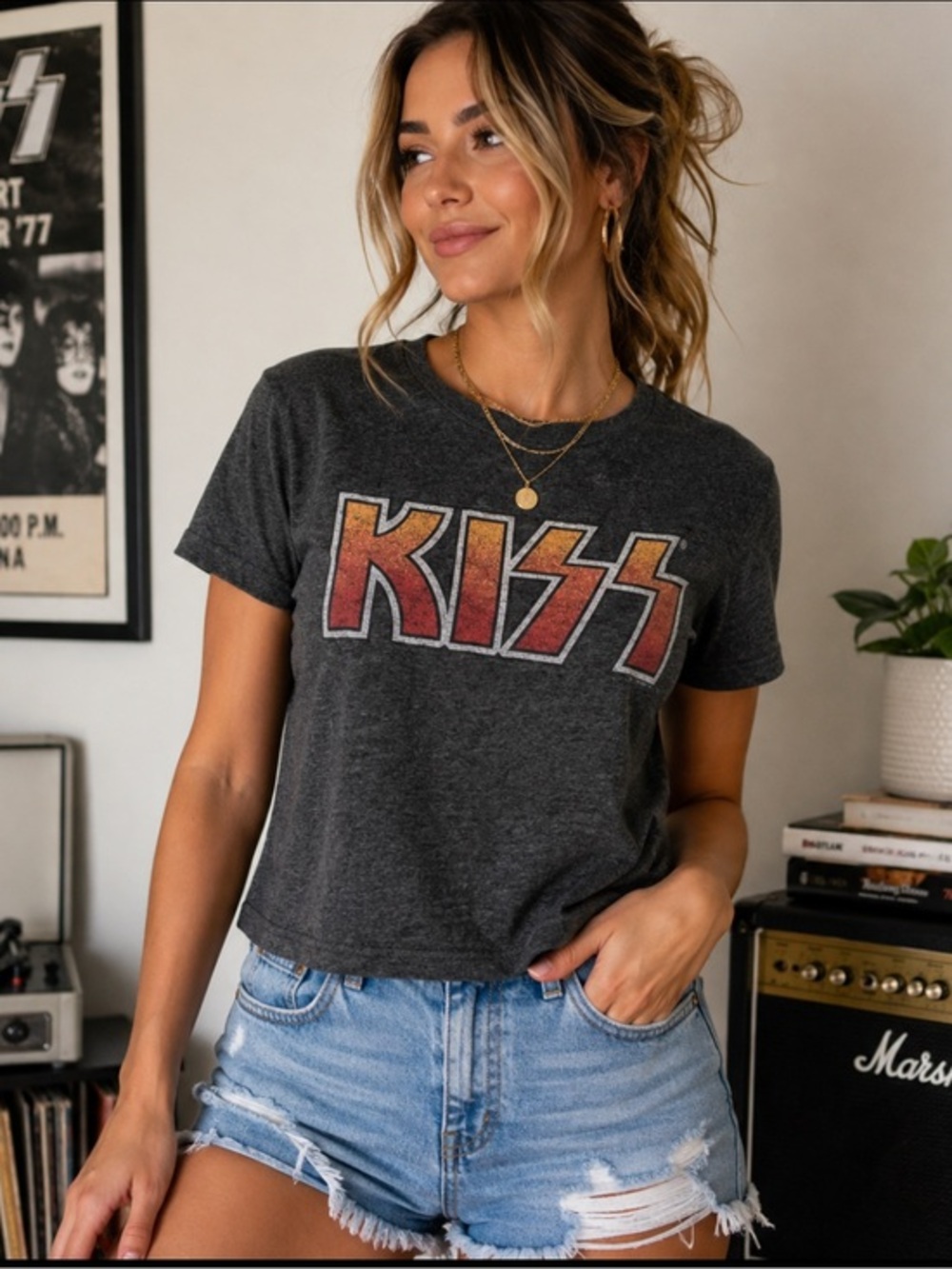 Old Navy KISS Band Graphic T-Shirt Size S Gray Classic Rock Music Tee